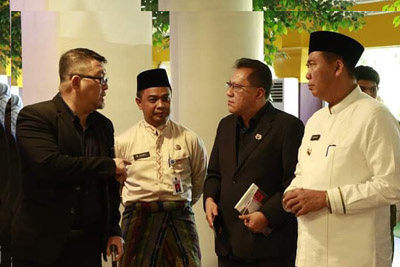 Takjub dengan MPP Pekanbaru, Menteri Malaka Beri Jempol Walikota